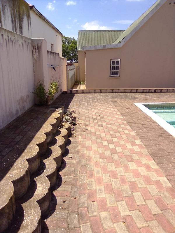 2 Bedroom Property for Sale in Albertinia Western Cape